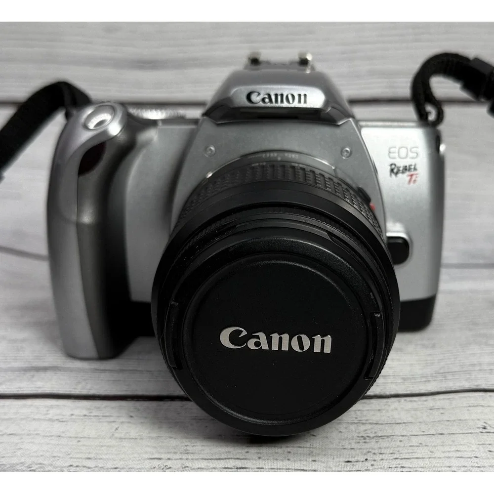 Canon EOS Rebel Ti 35mm SLR Film Camera with EF 35-80mm f/4-5.6‎ III Zoom Lens